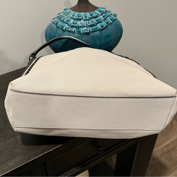 Michael Kors Karson Handbag/Shoulderbag-Good Preowned Condition!! - Picture 9 of 13